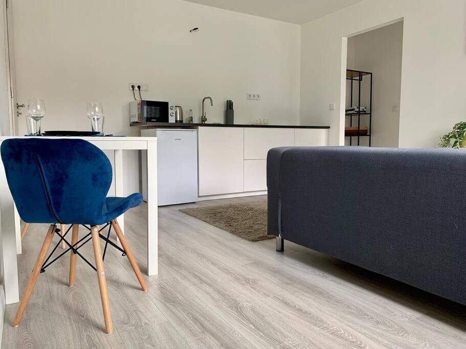Interno Casa Apartment Шопрон Екстериор снимка