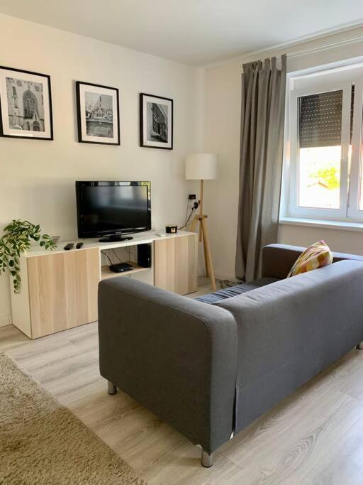 Interno Casa Apartment Шопрон Екстериор снимка